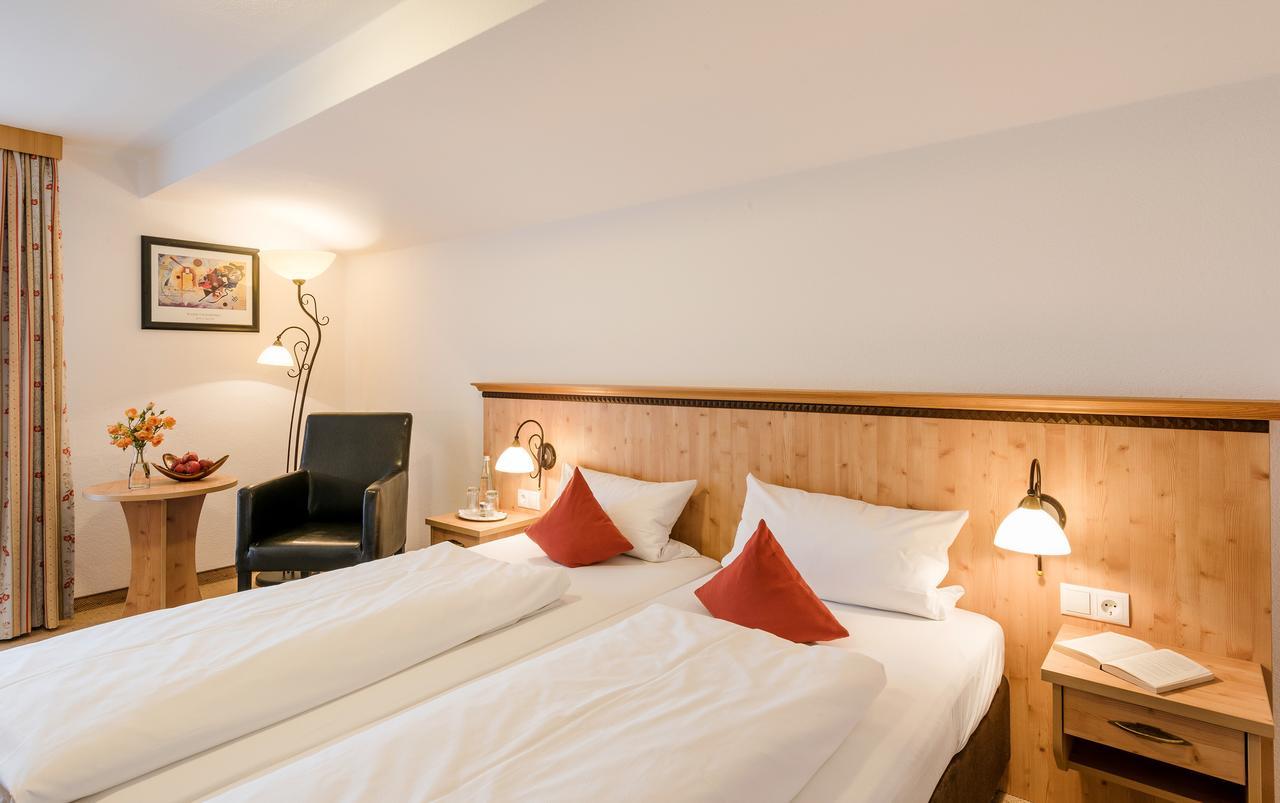 Berghaus - Der Westerhof Hotel Tegernsee Room photo